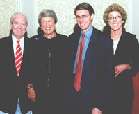 Photo � 2004 Jeff Brown