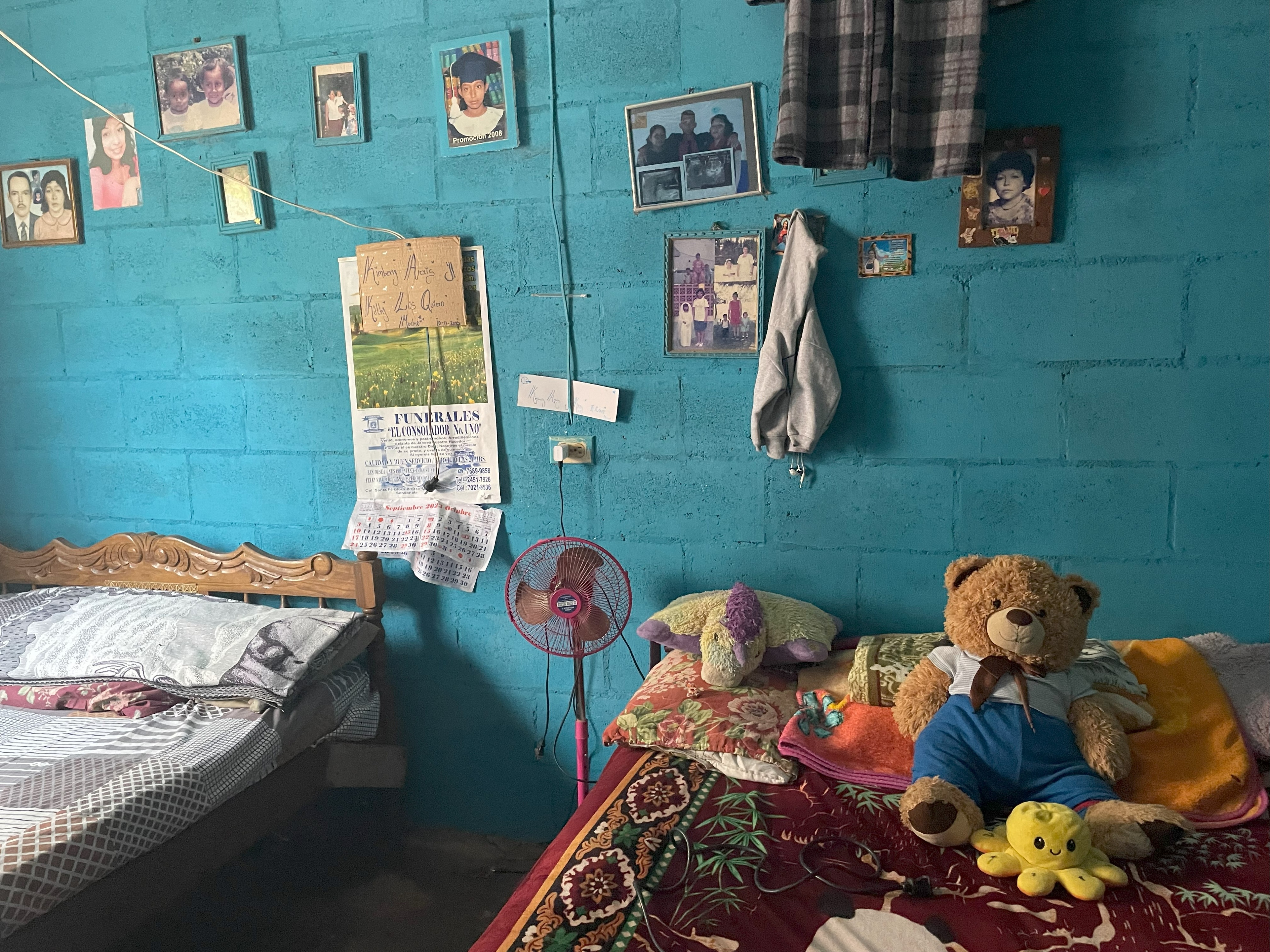 A child's bedroom