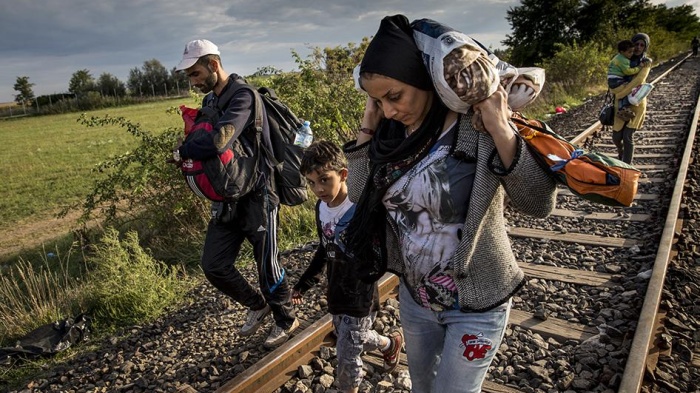 2015-10-eca-eu-balkans-refugees