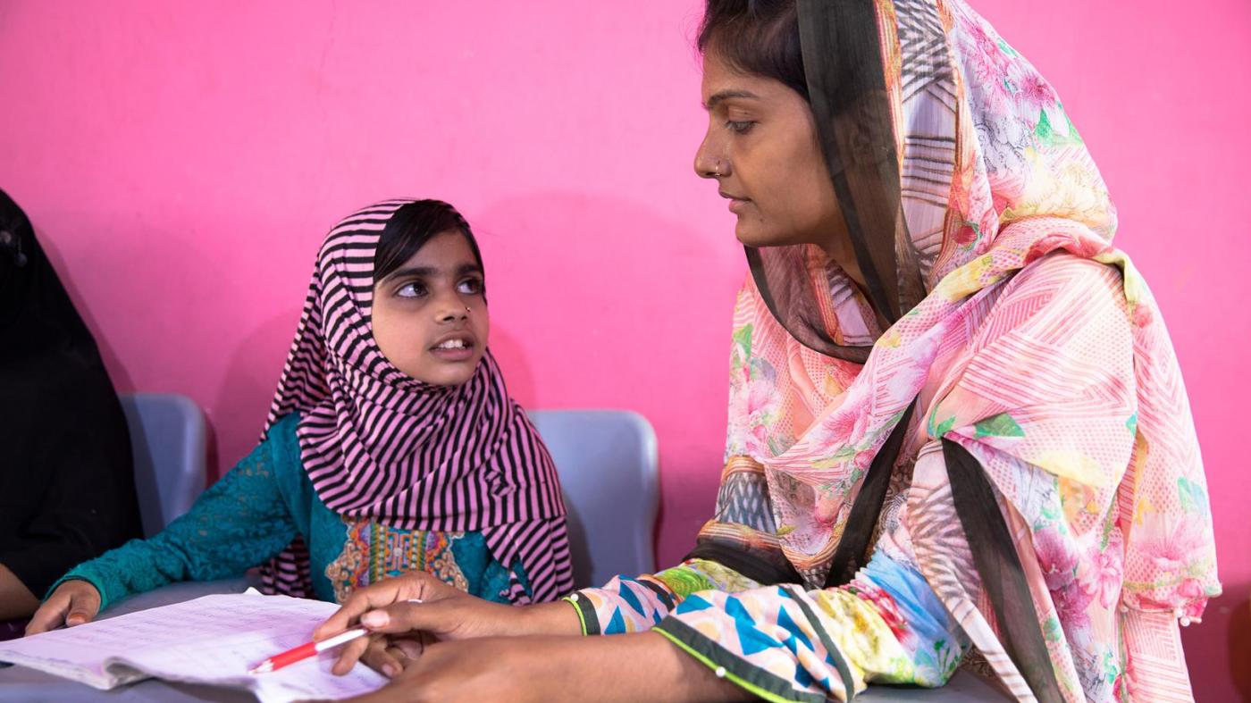 1400px x 787px - Creating Neighborhood Schools in Pakistan | Human Rights Watch