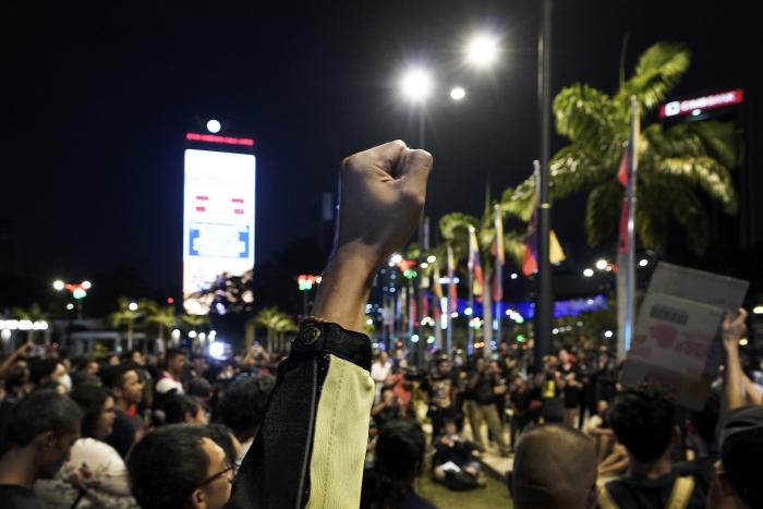 Malaysia Free Speech Under Increasing Threat Human Rights Watch