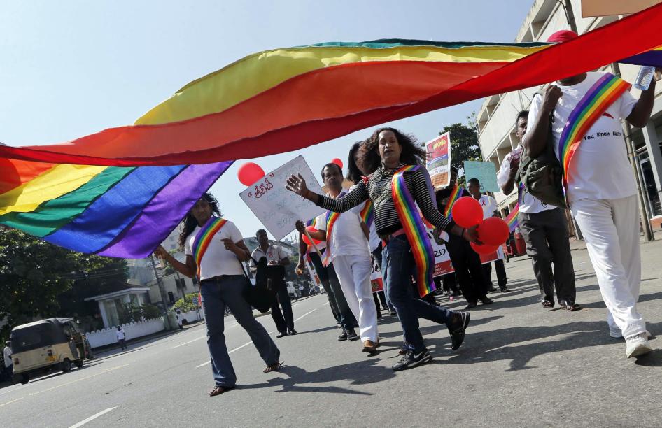 Jappnis Son Sex Blakmail Raj Wap Com Videos - UN Body Condemns Sri Lanka's Criminalization of Same-Sex Acts | Human  Rights Watch