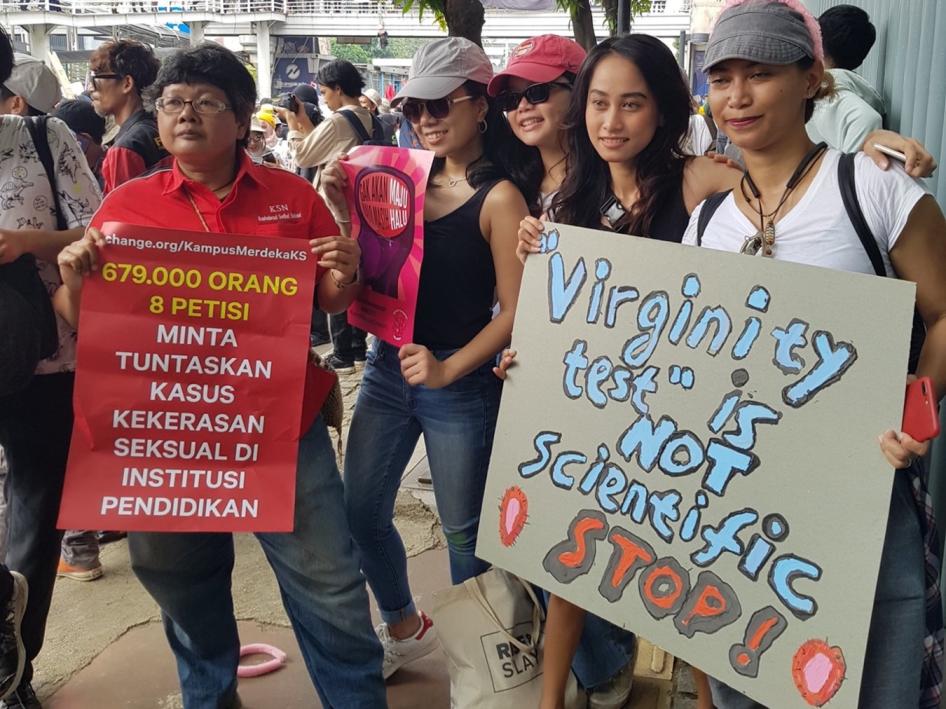 College Pussy - Indonesia Military Finally Ends Abusive 'Virginity Test' | Human Rights  Watch