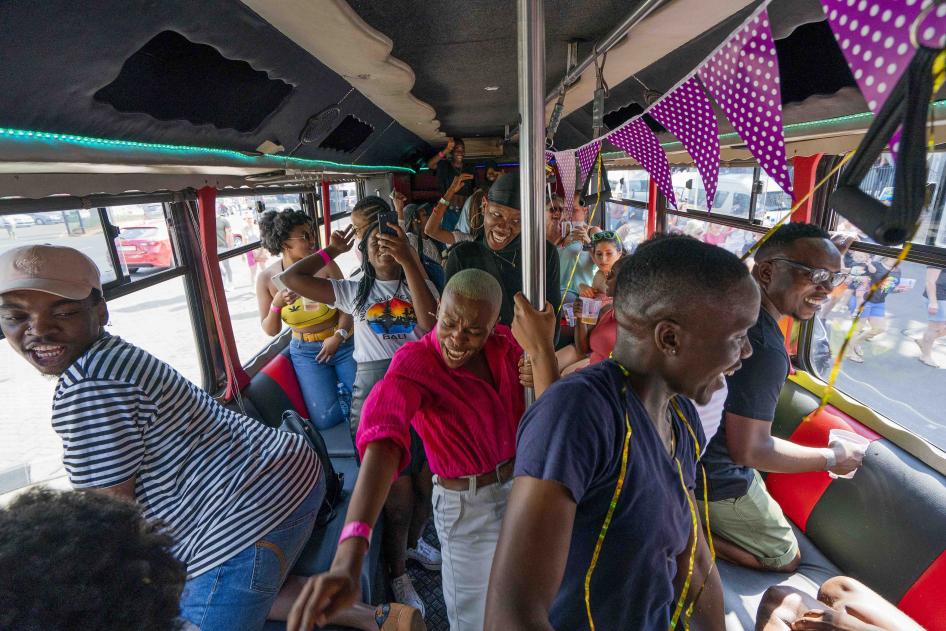 Bus Hot Rap Sex - Progress and Setbacks on LGBT Rights in Africa â€” An Overview of the Last  Year | Human Rights Watch