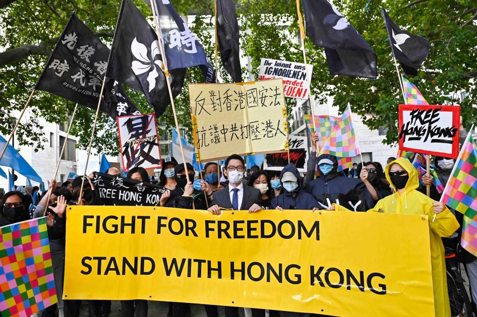L'activiste hongkongais Nathan Law participe à une manifestation devant le ministère des Affaires étrangères à Berlin, le 1er septembre 2020.
