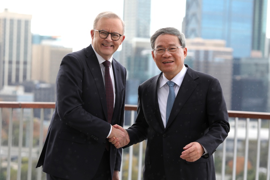 Anthony Albanese, Australia's prime minister, left, and Li Qiang, China's premier, at Kings Park in Perth, Australia, June 18, 2024.