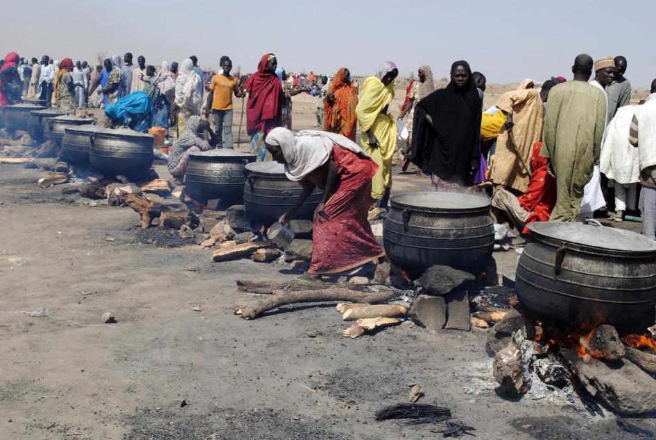 850px x 571px - Nigeria: Officials Abusing Displaced Women, Girls | Human Rights Watch