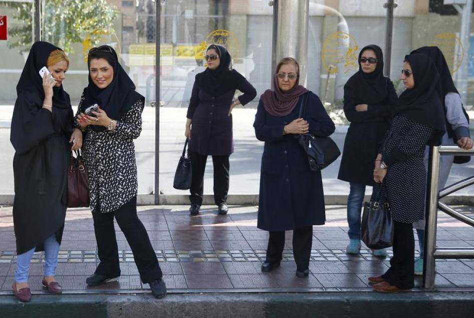 Iran: Stop Prosecuting Women Over Dress Code | Human Rights Watch
