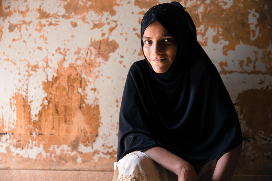 Muslim Teacher Rape X Vedio - Shall I Feed My Daughter, or Educate Her?â€: Barriers to Girls' Education in  Pakistan | HRW