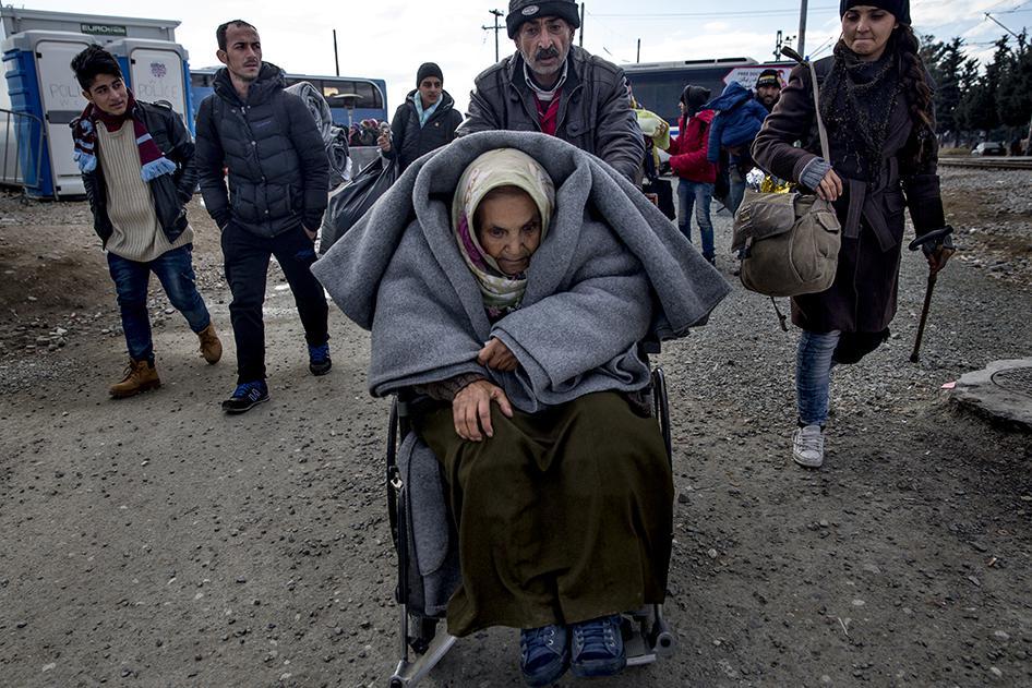 Greece/Macedonia: Asylum Seekers Trapped at Border | Human Rights