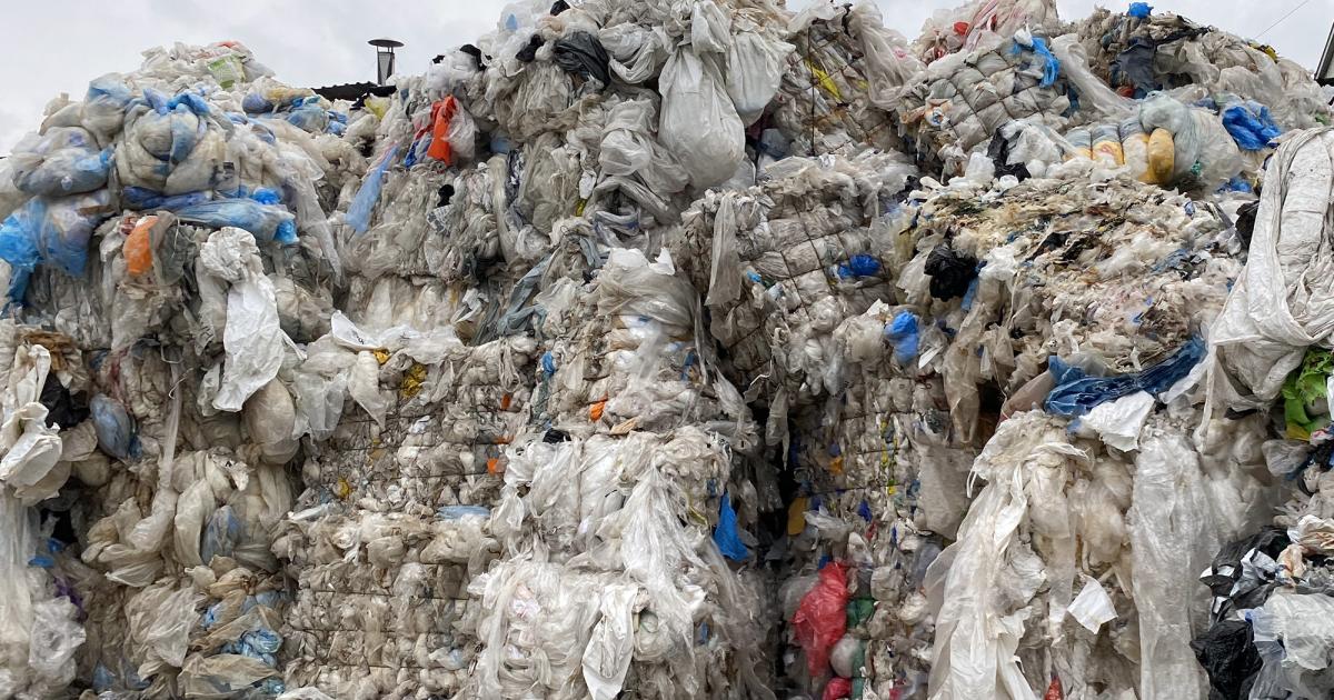 Importers of 'mitumba' should be held responsible for the waste