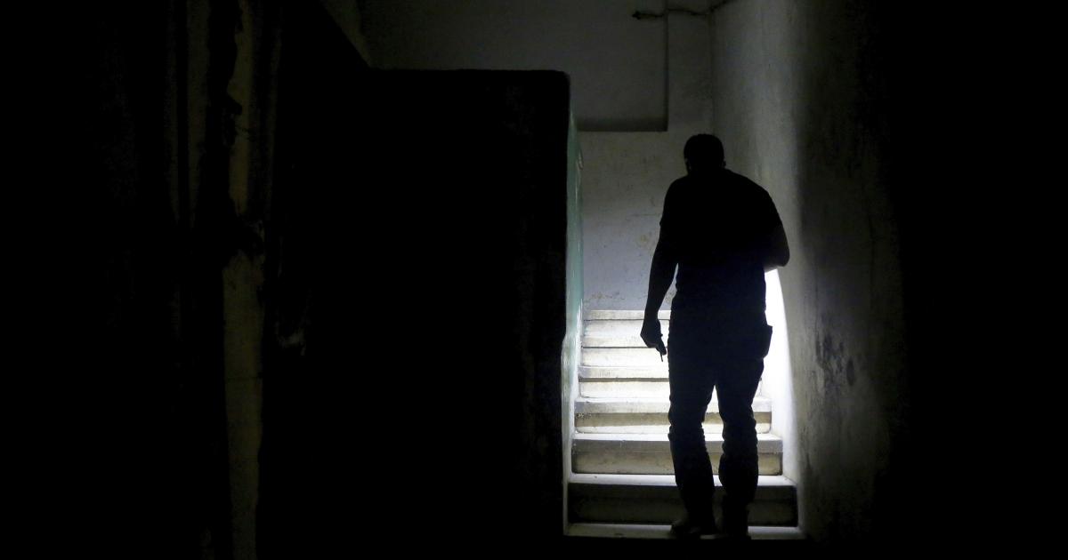كأنك عم تقطع الحياة": تقاعس لبنان عن ضمان الحق في الكهرباء | HRW