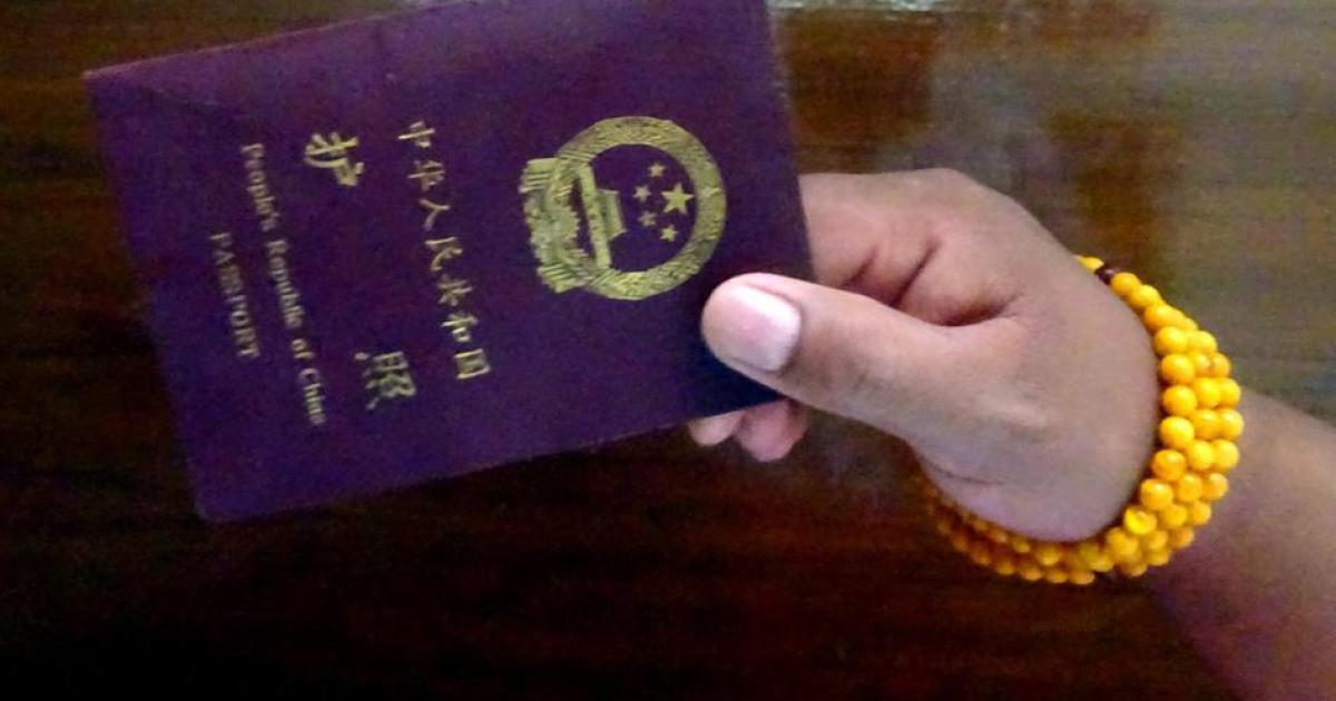 One Passport, Two Systems : China's Restrictions on Foreign Travel