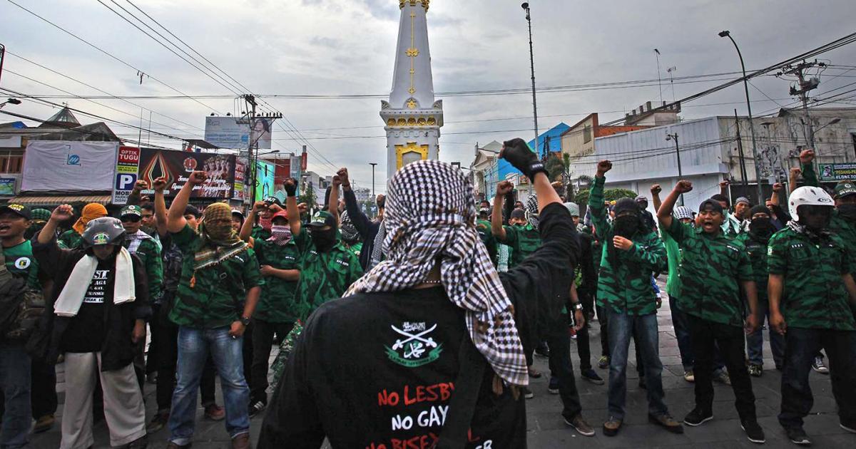 Brazilian Anal Destruction - These Political Games Ruin Our Livesâ€: Indonesia's LGBT Community Under  Threat | HRW