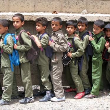 イエメン：軍の学校利用　　危険にさらされる子どもたち