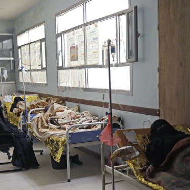 People are treated for suspected cholera infection at a hospital in Sanaa, Yemen,  March 28, 2019.