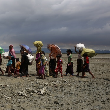 Rohingya refugees heading toward a camp at Teknaf, Bangladesh, September 13, 2017. 