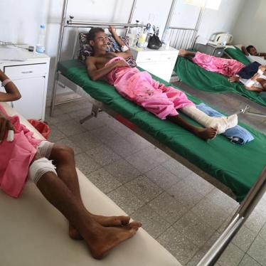 イエメン：クラスター爆弾で数十人の死傷者