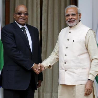 South Africa's President Jacob Zuma (L) shakes hands with India's Prime Minister Narendra Modi during a photo opportunity before the start of their bilateral meeting at Hyderabad House in New Delhi, India, October 28, 2015.