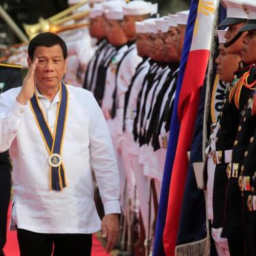 Duterte Threatens Summary Execution of Drug Suspects. Again.